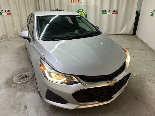 2019 Chevrolet Cruze LT Auto