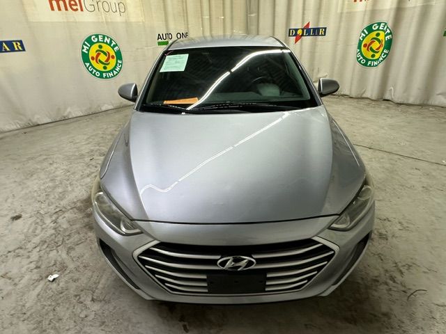 2017 Hyundai Elantra SE 6AT