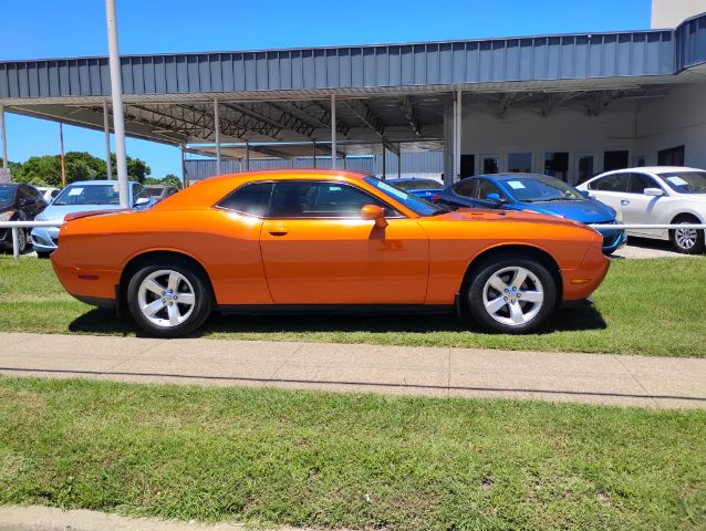2011 Dodge Challenger SE