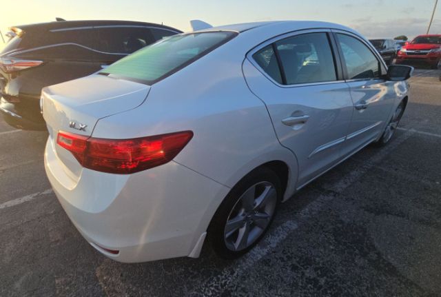 2014 Acura ILX 2.0L