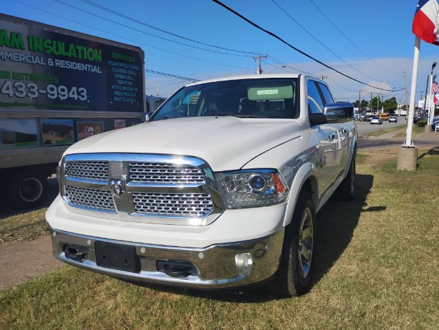 2017 RAM 1500 LARAMIE