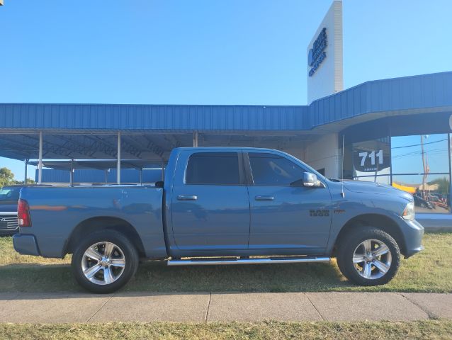 2015 RAM 1500 Sport Crew Cab SWB 4