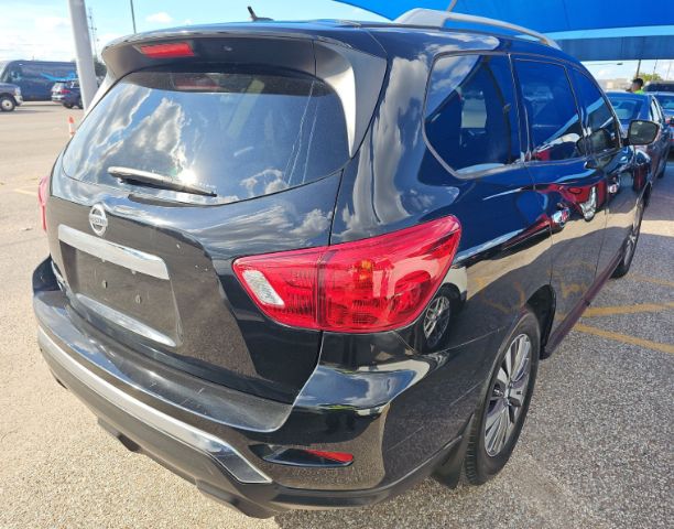 2018 Nissan Pathfinder S
