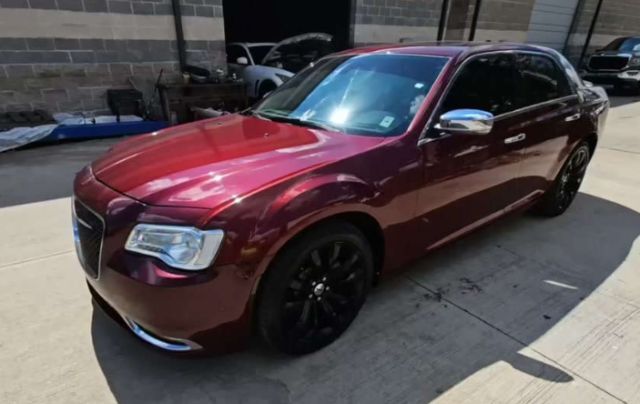 2017 Chrysler 300C 2WD V6 4D SEDAN C