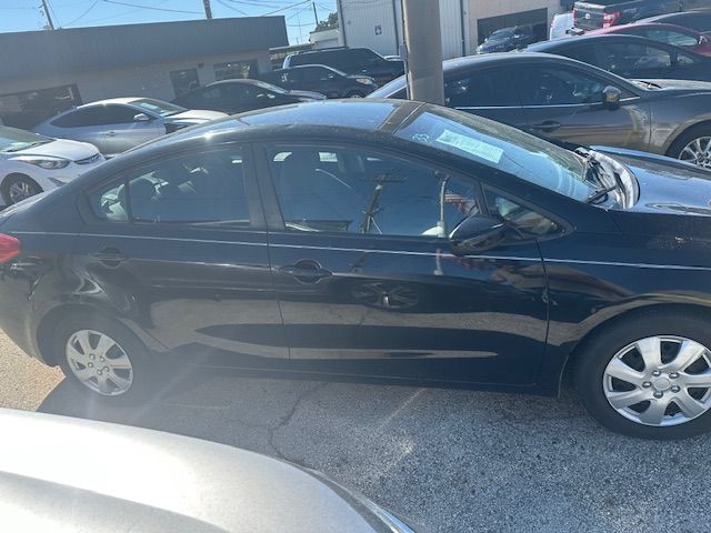 2016 Kia Forte LX w/Popular Package