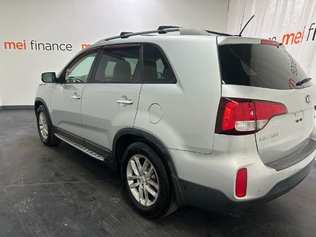 2015 Kia Sorento LX 2WD