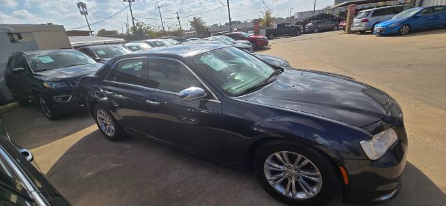 2017 Chrysler 300 C RWD