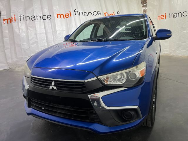 2017 Mitsubishi Outlander Sport FWD 4D SUV 2.0L ES