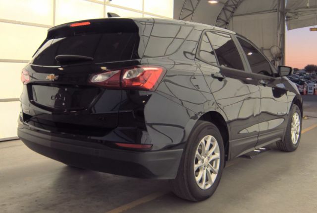 2020 Chevrolet Equinox FWD LS