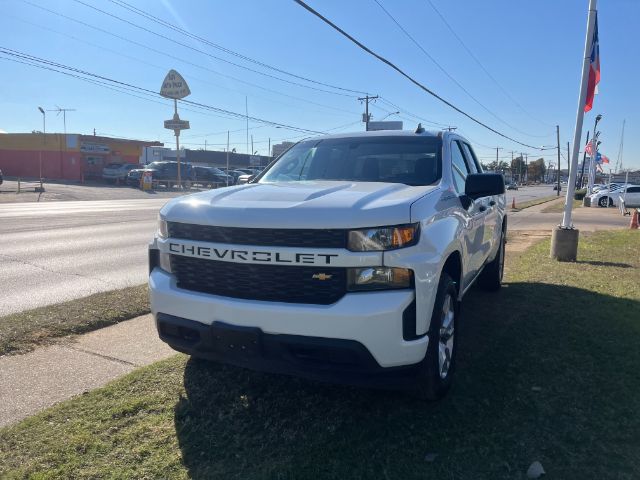 2021 Chevrolet Silverado 1500 2WD Double Cab Standard Bed Custom