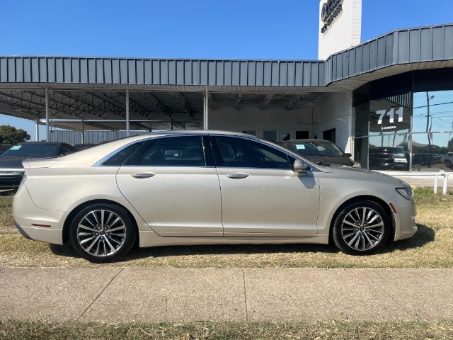 2017 Lincoln MKZ Select
