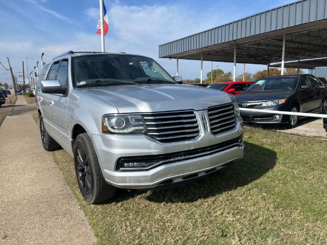 2016 Lincoln Navigator Select 2WD