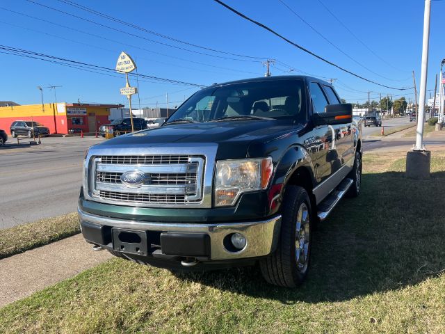 2013 Ford F-150 XLT's photo