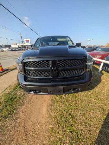 2021 RAM 1500 CLASSIC Crew Cab 4WD