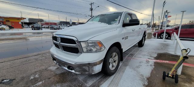 2017 RAM 1500 SLT Crew Cab LWB 4WD