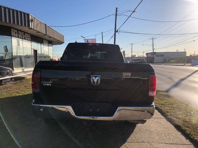 2020 Ram 1500 Classic SLT Crew Cab 4x2 6'4 Box
