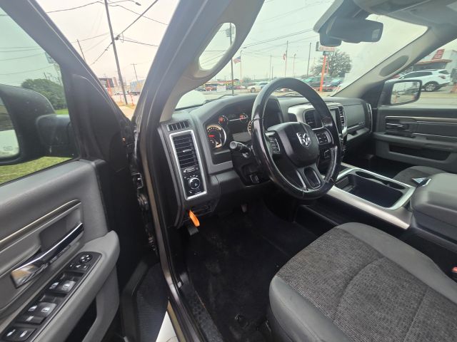 2019 Ram 1500 Classic Lone Star Crew Cab 4x2 5'7 Box