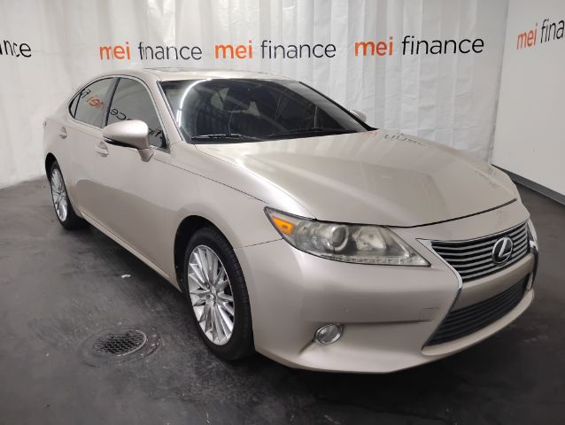2013 Lexus ES 350 4D SEDAN