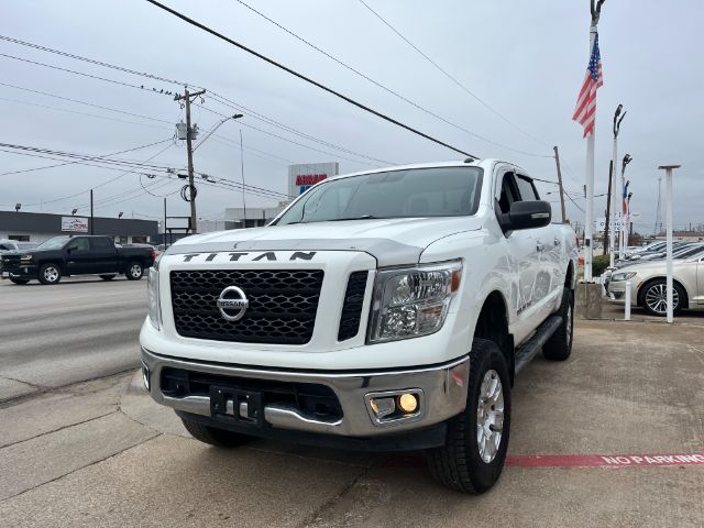 2019 Nissan Titan SV Crew Cab 4WD