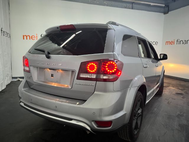 2020 Dodge Journey Crossroad