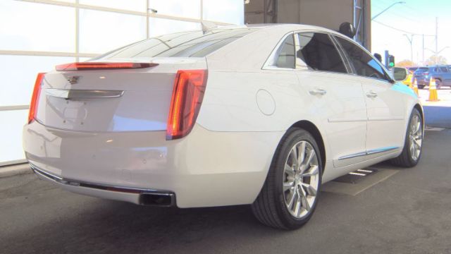 2016 Cadillac XTS Premium Collection