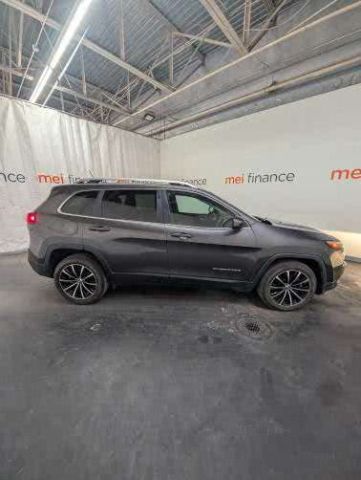 2018 Jeep Cherokee Limited FWD