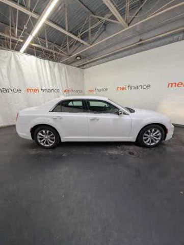 2018 Chrysler 300 Limited AWD