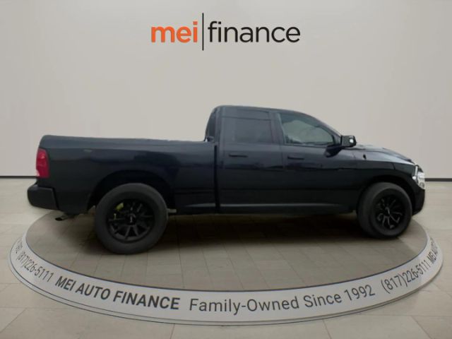 2021 RAM 1500 CLASSIC EXPRESS Quad Cab 4WD