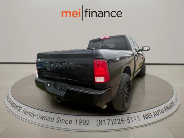 2021 RAM 1500 CLASSIC EXPRESS Quad Cab 4WD