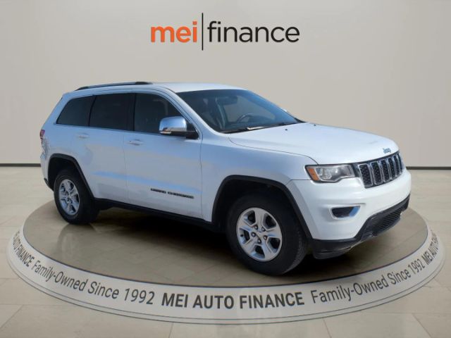 2017 Jeep Grand Cherokee Laredo 4x2